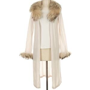 Women’s Aspen True Cardigan Beige Cashmere Raccoon Fur Size Medium